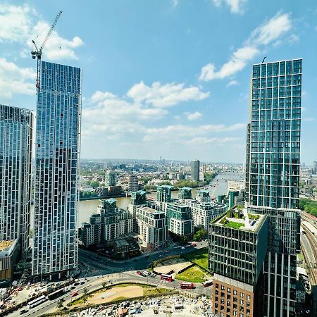 Luxury Central Flat With Stunning Views And Pool London Exterior photo